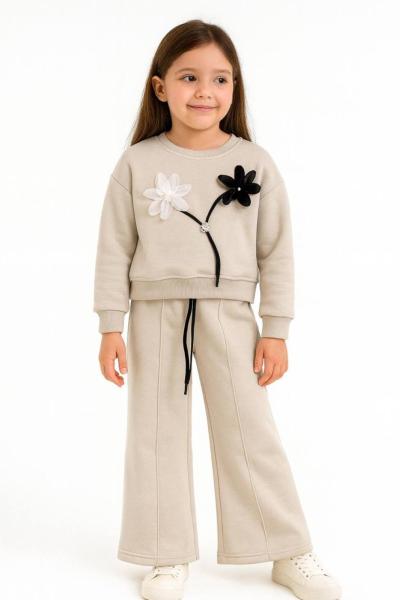 3 İP ŞARDONLU ÇİÇEK DETAYLI ÇİMALI KIZ TAKIM Krem