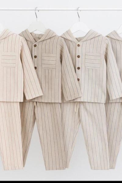 BEJ ÇİZGİLİ KAPŞONLU DÜGMELİ MEVSİMLİK KETEN TAKIM Bej