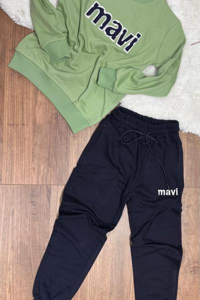 YENİ MAVİ İKİ İP ŞARDONLU TAKIM Yeşil