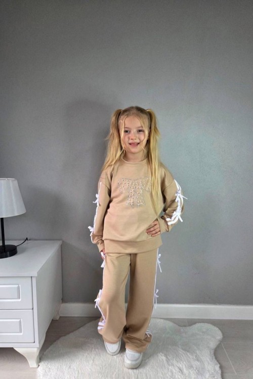 BAYRAMLIK İNCİLİ FİYONK KOLLARI VE PANTOLONU ŞERİTLİ İSPANYOL TAKIM Bej