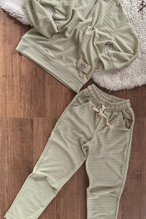 PREMİUM YARIM FERMUARLI DAİSY ETİKETLİ EŞOFMAN TAKIMI  Yeşil