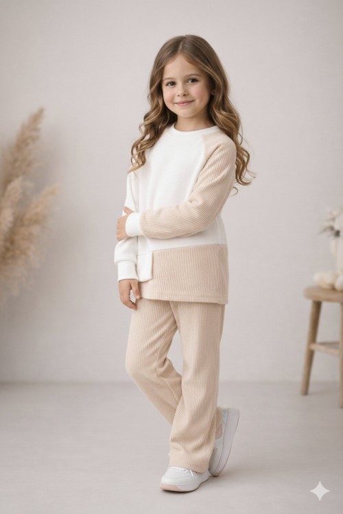 ÜST TEK KOLU ALT SU YOLU KUMAŞI TARZ UNİSEX TAKIM Bej