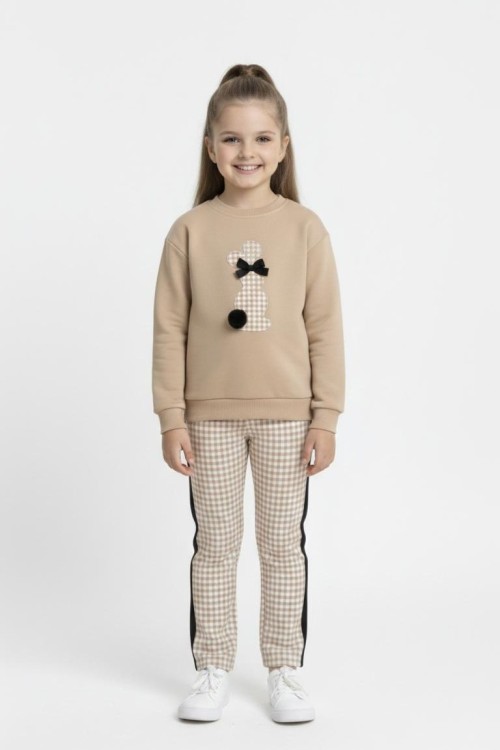 MEVSİMLİK RENKLİ  ÜST PONPON TAVŞANLI ALT KARELİ YANLAR ŞERİTLİ TAKIM Bej