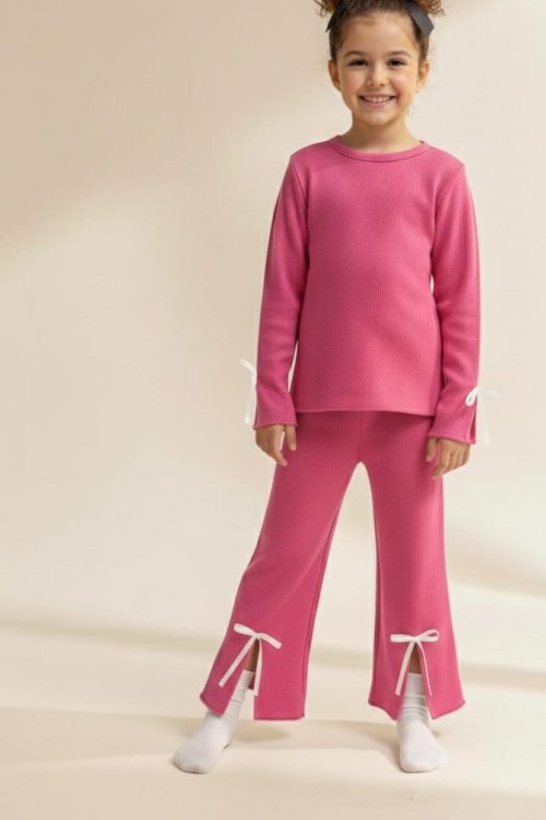 KOLLARI VE PAÇASI YIRTMAÇLI FİYONKLU FİTİLLİ İSPANYOL TAKIM  Fuşya