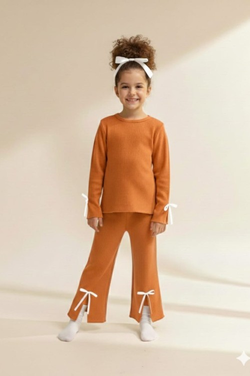 KOLLARI VE PAÇASI YIRTMAÇLI FİYONKLU FİTİLLİ İSPANYOL TAKIM  Turuncu