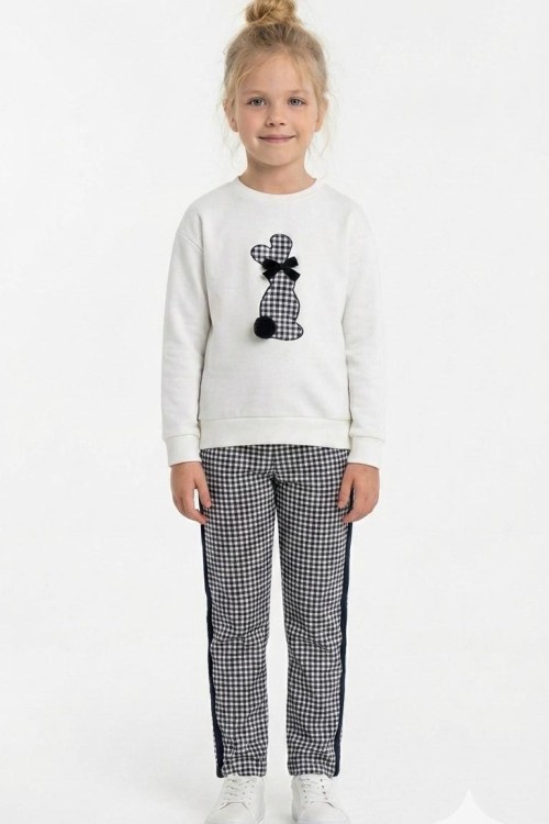 MEVSİMLİK BEYAZ PONPON TAVŞANLI ALT KARELİ YANLAR ŞERİTLİ TAKIM  Siyah