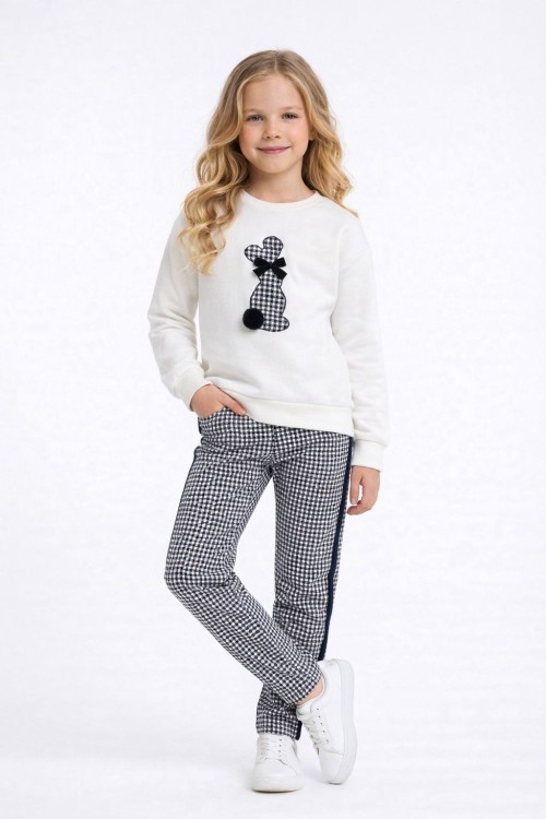 MEVSİMLİK BEYAZ PONPON TAVŞANLI ALT KARELİ YANLAR ŞERİTLİ TAKIM  Siyah