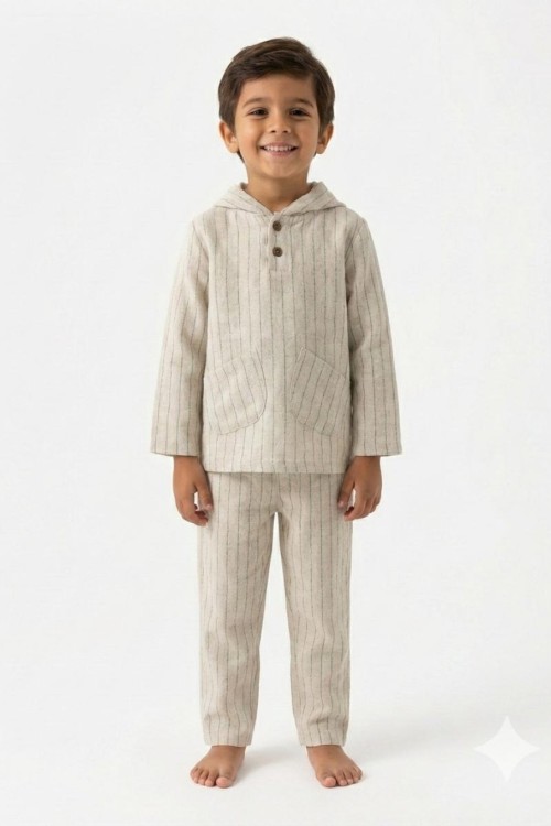 YARIM DÜĞMELİ CEPLİ KAPŞONLU ÇİZGİLİ TAKIM  Yeşil