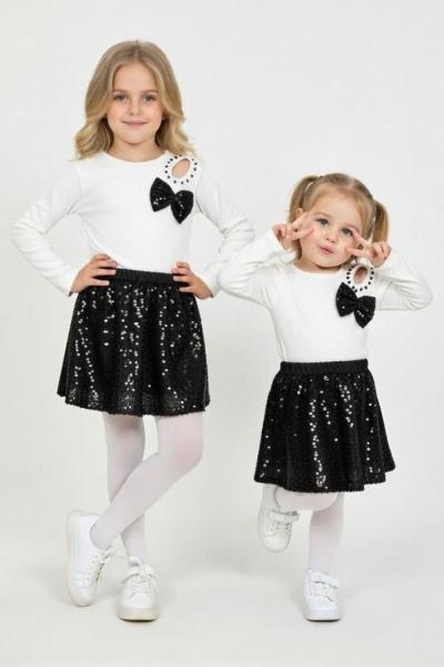 OMUZ DETAYLI FİYOKLU PAYET ETEKLİ TAKIM  Siyah