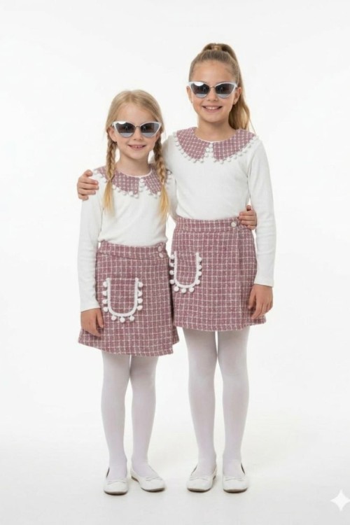 YAKA PONPON DETAYLI KARELİ ŞORT ETEKLİ TAKIM Pembe