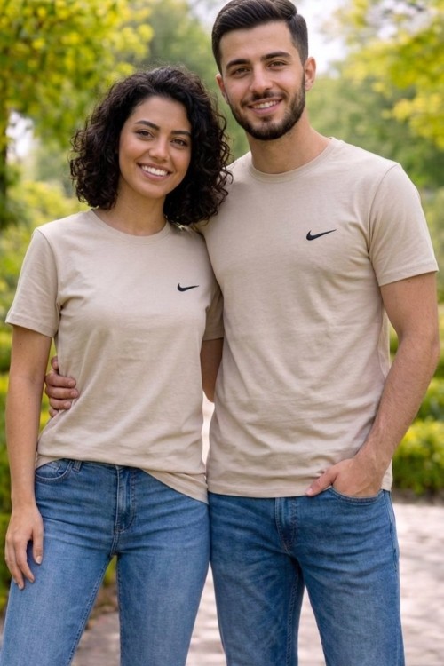 KAMPANYALI UNİSEX KENARDA SİYAH TİK NİKE TİŞÖRT  Bej