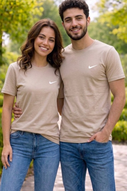 KAMPANYALI UNİSEX KENARDA BEYAZ YAZILI NİKE TİŞÖRT  Bej