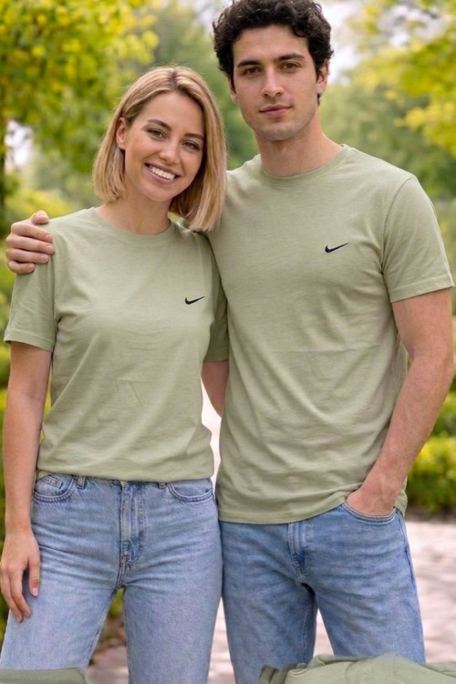 KAMPANYALI UNİSEX KENARDA SİYAH TİK NİKE TİŞÖRT  Yeşil