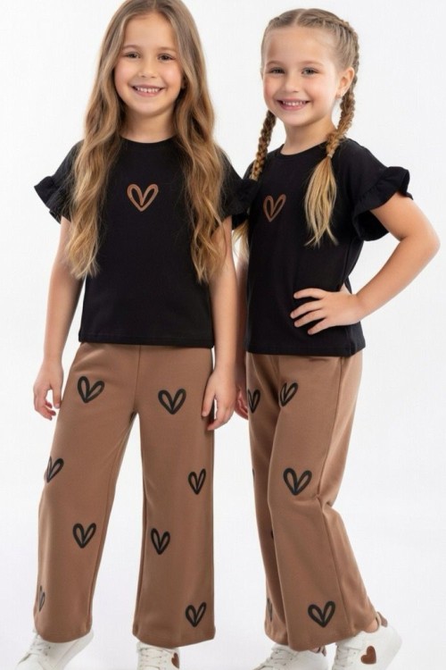 KOLLARI FIRFIR ÜSTÜ TEK KALPLİ ALT HER YERİ KALPLİ KISAKOLLU TAKIM Açık Kahve