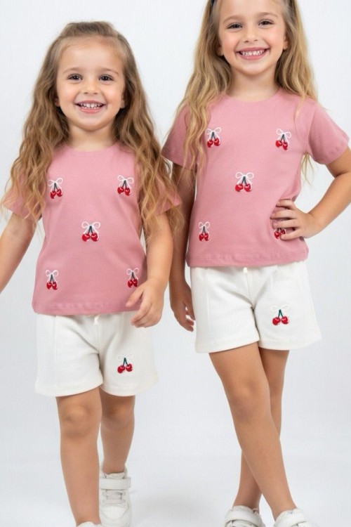 ÜST 5 KİRAZ ALT TEK KİRAZ DESENLİ ŞORTLU TAKIM  Gül