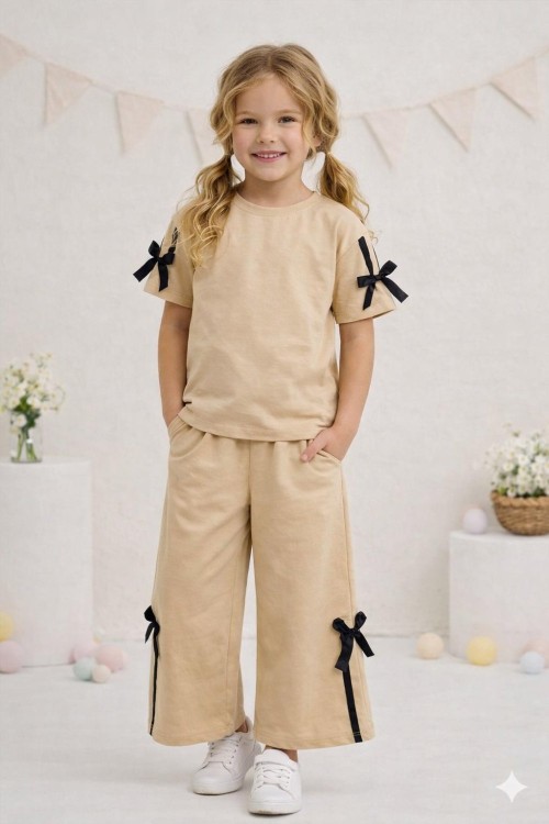 KOL VE PAÇASI ŞERİT FİYONKLU KISAKOL ALT UZUN EŞOFMAN TAKIMI  Bej