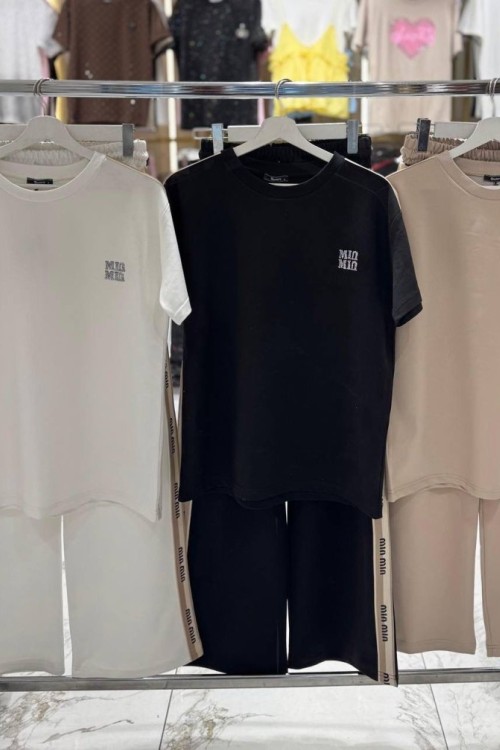 MIN MIN YAZILI KENAR ŞERİTLERİ MİN MİN  KISAKOL KADIN EŞOFMAN TAKIMI  Siyah