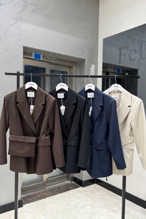 ÇANTALI BLAZER CEKET  Krem