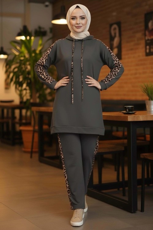 KENARI LEOPAR ŞERİTLİ KAPŞONLU EŞOFMAN TAKIMI  Gri
