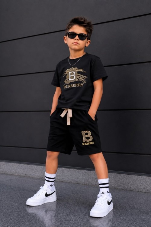 UYGUN KÜÇÜKLER BURBERRY ŞORTLU TAKIM Siyah