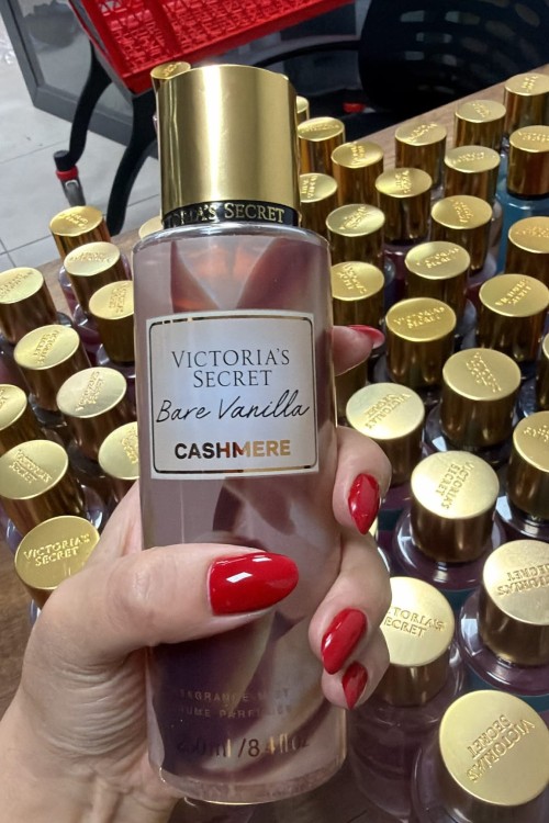 BARE VANİLLA CASHMERE PARFÜM Mürdüm