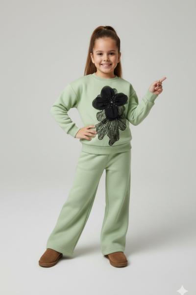 APLİK ÇİÇEK DESENLİ 3 İP ŞARDONLU KIZ TARZ TAKIM Yeşil