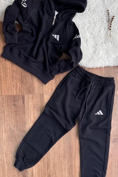 BEBE AD İKİ İPLİK ŞARDONLU YARIM FERMUARLI ERKEK TARZ TAKIM Siyah