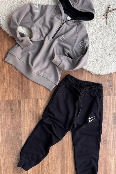 BEBE İKİLİ NK İKİ İP ŞARDONLU YARIM FERMUARLI ERKEK TARZ TAKIM Gri