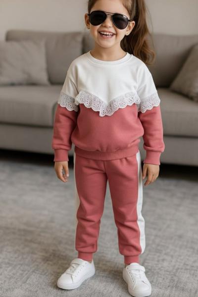 DANTEL DETAYLI İKİ İP ŞARDONLU KIZ TARZ TAKIM Somon