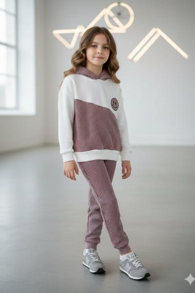 GÜLÜCÜK DETAYLI SU YOLU UNİSEX TARZ TAKIM Bordo