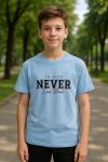 İN LİFE NEVER YAZAN GARSON BOY ERKEK TİŞÖRT Mavi