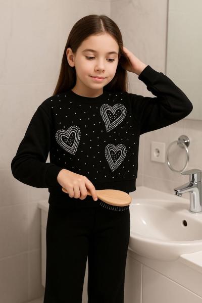 KALPLİ TAŞ İŞLEMELİ EŞOFMAN TAKIMI Siyah