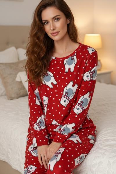 KARDAN ADAMLI YILBAŞINA ÖZEL ANNE PİJAMA TAKIMI Kırmızı
