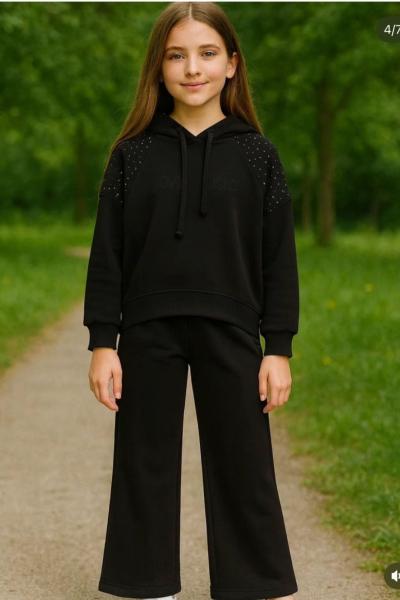 OMUZ TAŞLI LOVE İS MUSİC KAPİŞONLU KIZ TAKIM Siyah