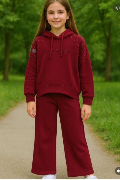 OMUZ TAŞLI LOVE İS MUSİC KAPİŞONLU KIZ TAKIM Bordo