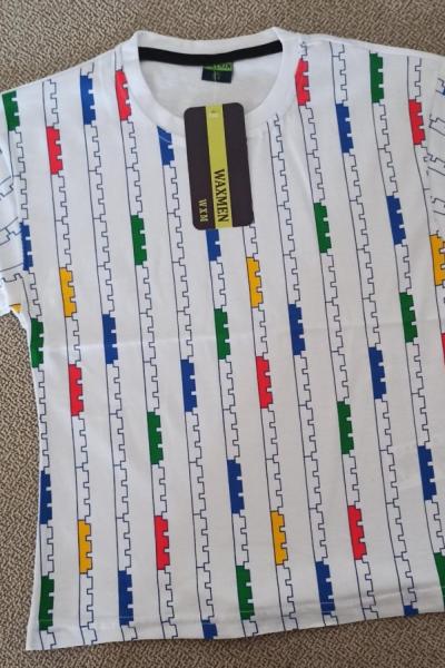 RENKLİ YAPBOZ DESENLİ TİŞÖRT Beyaz