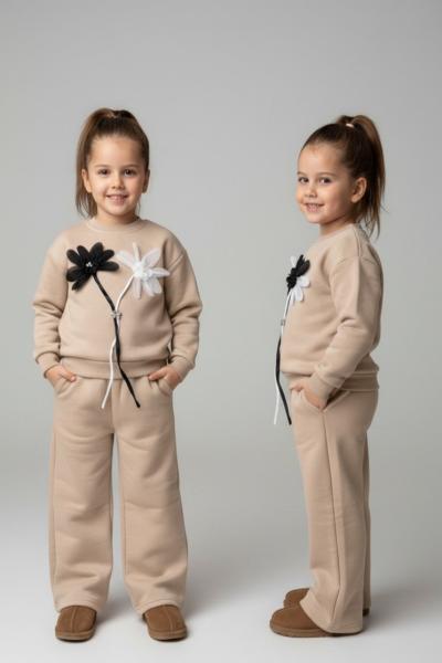 SİYAH BEYAZ ÇİÇEKLİ 3 İP ŞARDONLU KIZ TARZ TAKIM Bej