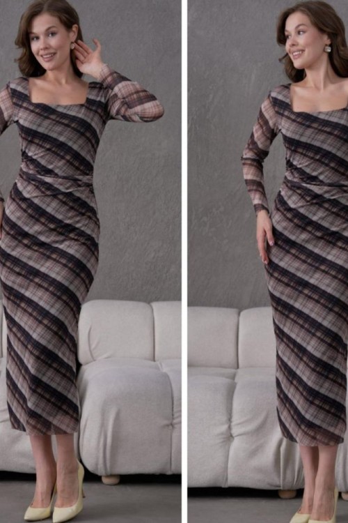 KARE YAKA ÇAPRAZ EKOSE DESENLİ ELBİSE Bej