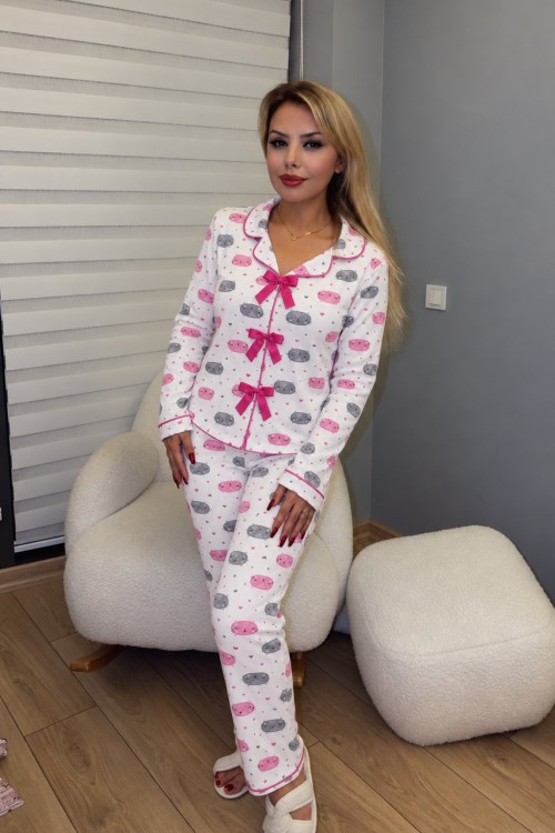 ÖNÜ 3 FUŞYA FİYONKLU KEDİLİ YUMOŞ PİJAMA  Beyaz